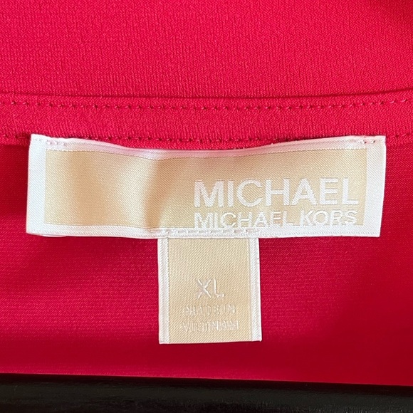 🌷Michael Kors Sleeveless Ring-Trim Top with Gold detailing, Size: XL - Picture 6 of 16